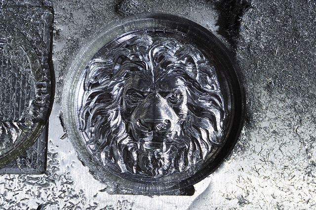 Complex curved surfaces2